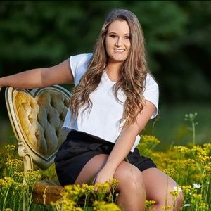 Meet your Posher, Caroline